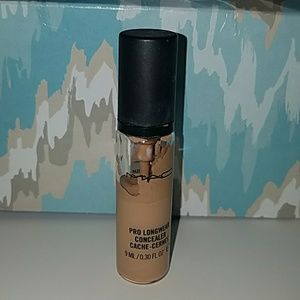 MAC PRO LONGWEAR CONCEALER